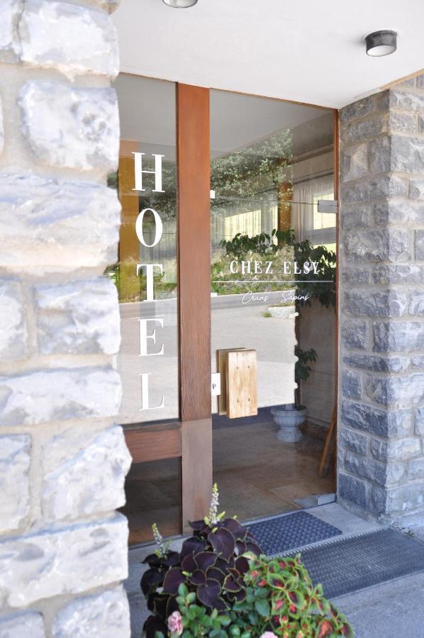 Hotel Historique Chez Elsy - Crans-Sapins Exterior foto